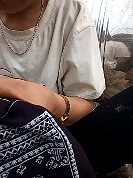 Lynn-122 online show from 04/16/26, 10:27