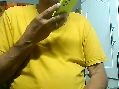 dirtysluttyfist online show from 11/28/25, 03:47