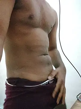 YoursLad4 online show from 11/07/25, 05:57