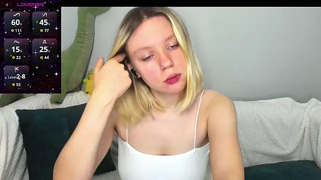 Monisees online show from 12/19/25, 01:56