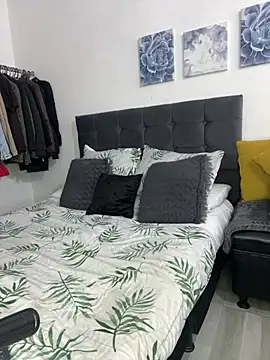 ariannawil online show from 02/18/26, 09:55