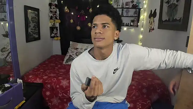 JUANBIGCOCK21CM online show from 12/20/25, 05:31