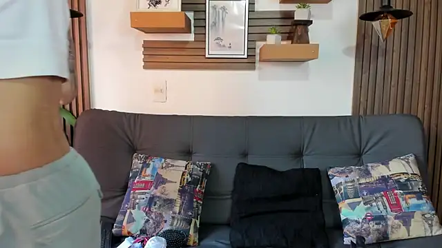 Melany 27 online show from 11/11/25, 02:28