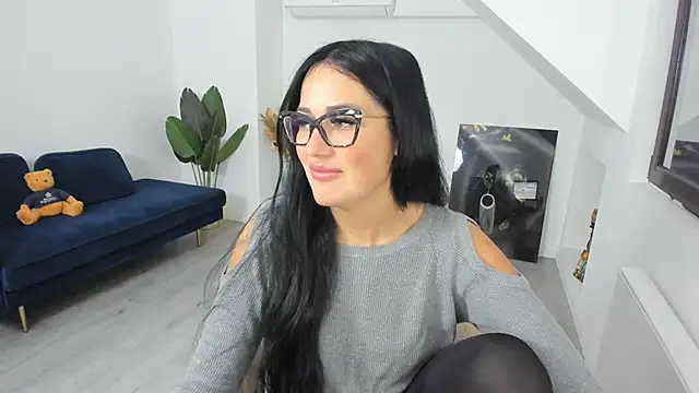 AnyaEvy online show from 02/03/26, 04:32