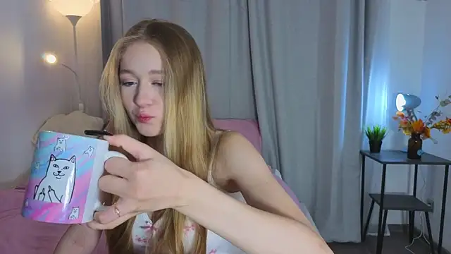 mybayby online show from 12/05/25, 04:25