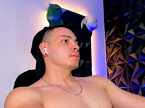 Maxwell Dupont online show from 11/15/25, 10:48