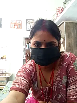 Snapshot of INNAVIN chatting on 06/27/26, 05:56 INNAVIN online show from 06/27/26, 05:56
