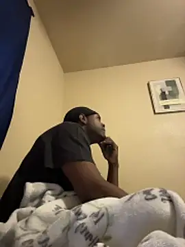 CrookedBeaut online show from 12/05/25, 02:03