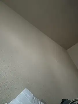 Snapshot of CrookedBeaut chatting on 03/03/26, 02:34 CrookedBeaut online show from 03/03/26, 02:34