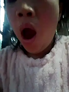 Yumiik2kk online show from 11/20/25, 11:59