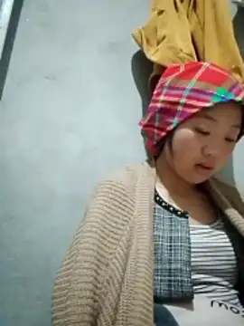 Yumiik2kk online show from 11/29/25, 05:05