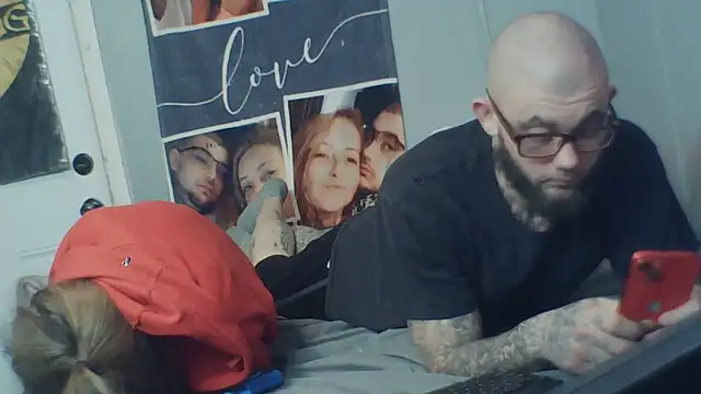 trickydickydaddy online show from 12/22/25, 08:28