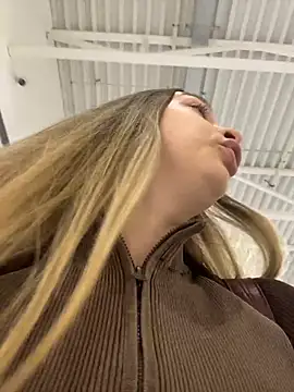 SashaCatt online show from 01/16/26, 09:46