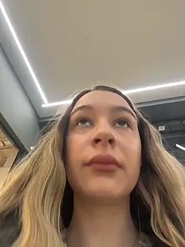 SashaCatt online show from 03/19/26, 09:02