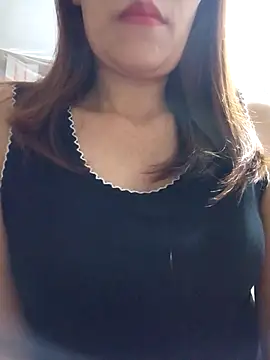 Hini68 online show from 11/16/25, 12:11