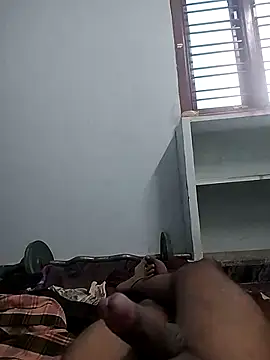 Snapshot of LEOMEGHA2026 chatting on 11/10/25, 06:45 LEOMEGHA2026 online show from 11/10/25, 06:45