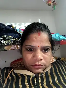 Hot suini online show from 02/08/26, 07:45