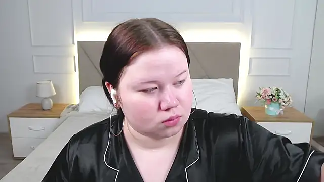 EvaNova  online show from 12/05/25, 04:21