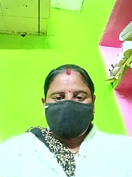 Quin love143 online show from 11/10/25, 01:54