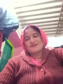 Quin love143 online show from 01/13/26, 11:21