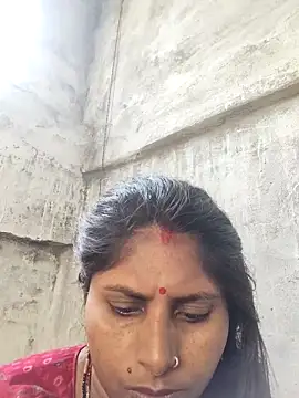 Snapshot of Maya_mohni chatting on 05/02/26, 02:38 Maya mohni online show from 05/02/26, 02:38