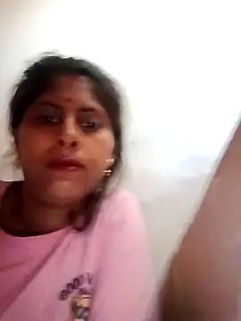 Snapshot of Maya_mohni chatting on 05/20/26, 12:50 Maya mohni online show from 05/20/26, 12:50