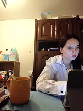 MickNanaa online show from 12/19/25, 07:48