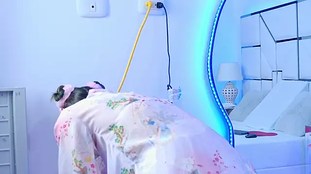 BunnySexyy18 online show from 01/11/26, 08:03