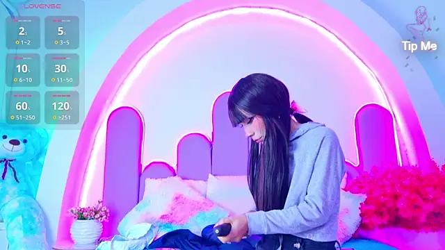 BunnySexyy18 online show from 04/14/26, 03:34