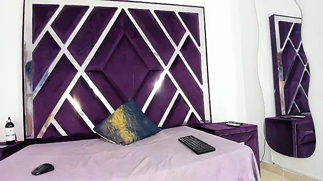 ninaasm online show from 01/13/26, 12:32