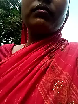 Snapshot of Hotbhabhi_089 chatting on 06/14/26, 12:07 Hotbhabhi 089 online show from 06/14/26, 12:07