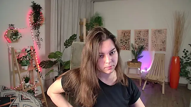 Snapshot of FrancescaCavaliere chatting on 07/19/26, 12:20 FrancescaCavaliere online show from 07/19/26, 12:20