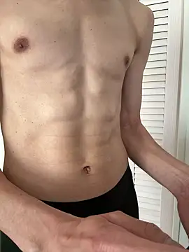 TIKUTAK8 online show from 04/26/26, 05:05