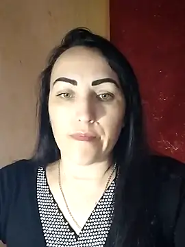 ArianaXFresh online show from 11/21/25, 07:40