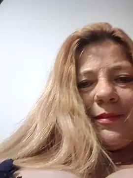 Snapshot of karlaanqui1 chatting on 04/27/26, 10:13 karlaanqui1 online show from 04/27/26, 10:13