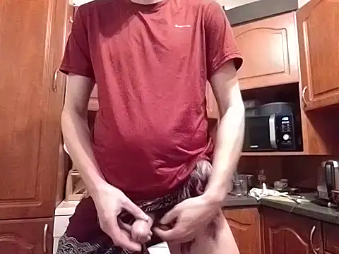 kromi93 online show from 11/21/25, 04:38