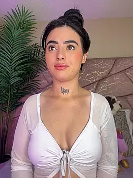  Naomi Fox  online show from 01/10/26, 07:32