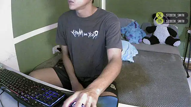 Snapshot of Kurt_williams1 chatting on 06/15/26, 06:48 Kurt williams1 online show from 06/15/26, 06:48