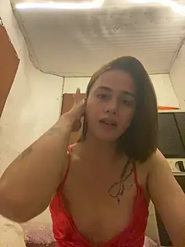 Snapshot of lustfulkatie chatting on 06/24/26, 01:43 lustfulkatie online show from 06/24/26, 01:43