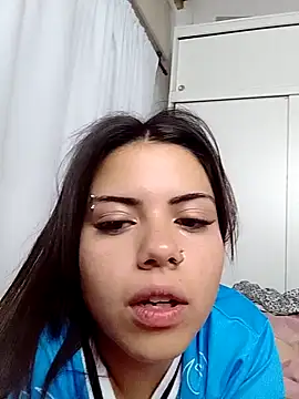 cat eye   online show from 11/09/25, 04:05