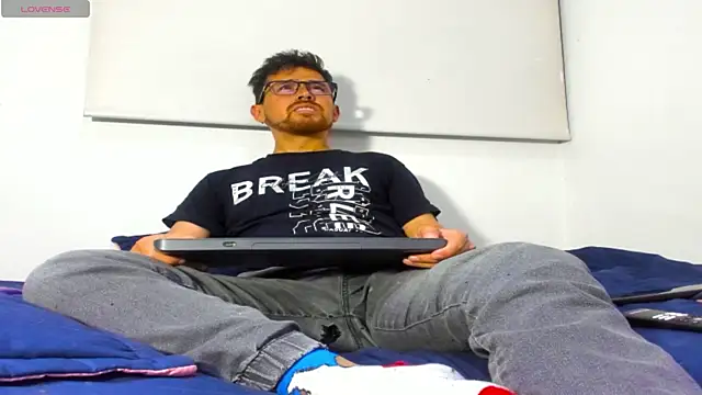 Prince1 dark online show from 01/10/26, 04:03