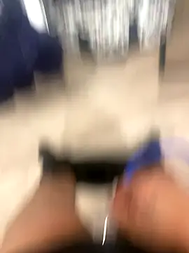 juicythickclit69 online show from 11/28/25, 12:13