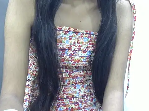 SEXY PRIYA83 online show from 11/17/25, 05:52