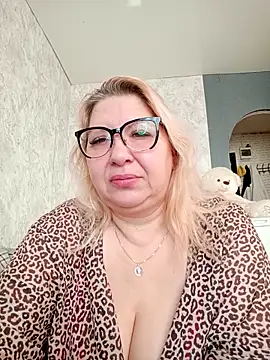 URALS-BOOBS online show from 11/12/25, 04:57