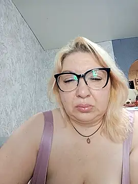 URALS-BOOBS online show from 01/11/26, 04:34