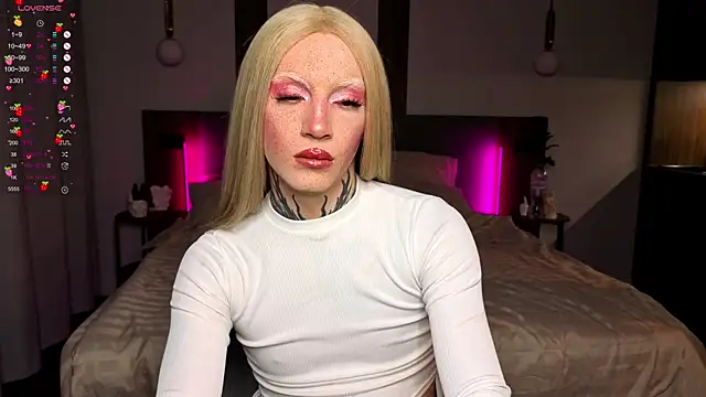 Snapshot of 1lola4ka chatting on 02/08/26, 08:56 1lola4ka online show from 02/08/26, 08:56