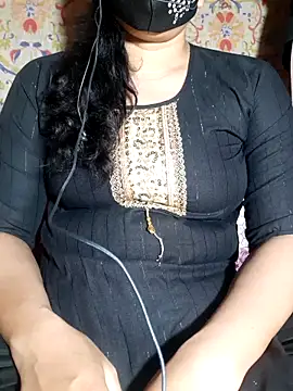 HotGirl23231 online show from 05/05/26, 06:38