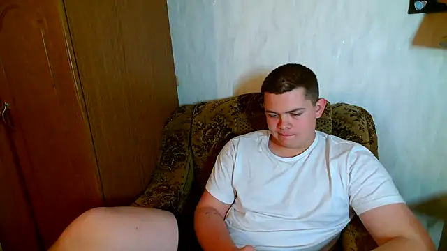 CuteButNaughty  online show from 12/02/25, 06:14