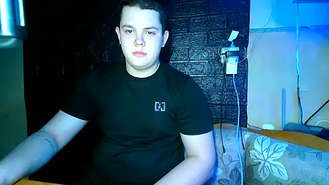 CuteButNaughty  online show from 01/06/26, 09:29