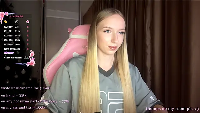 LaceDream online show from 01/14/26, 04:34